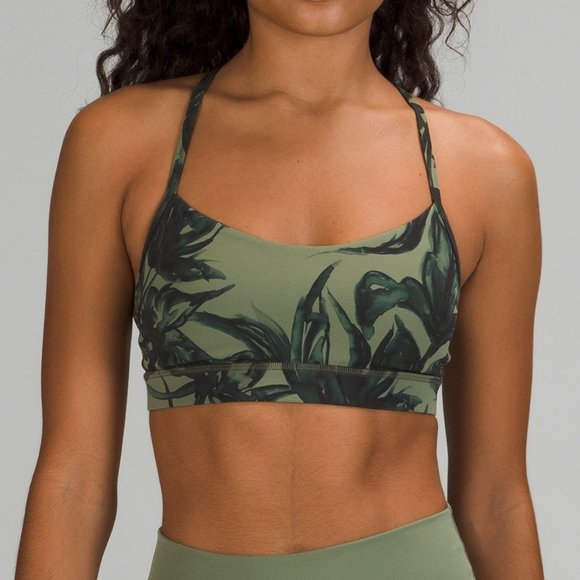 lululemon athletica Other - Lululemon Green Flow Y Nulu Bra Size 4
